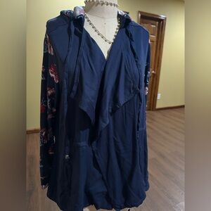 Signature Studio Cardigan